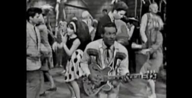 éxitos musicales de los años 50 una mirada a la carrera de Chuck Berry